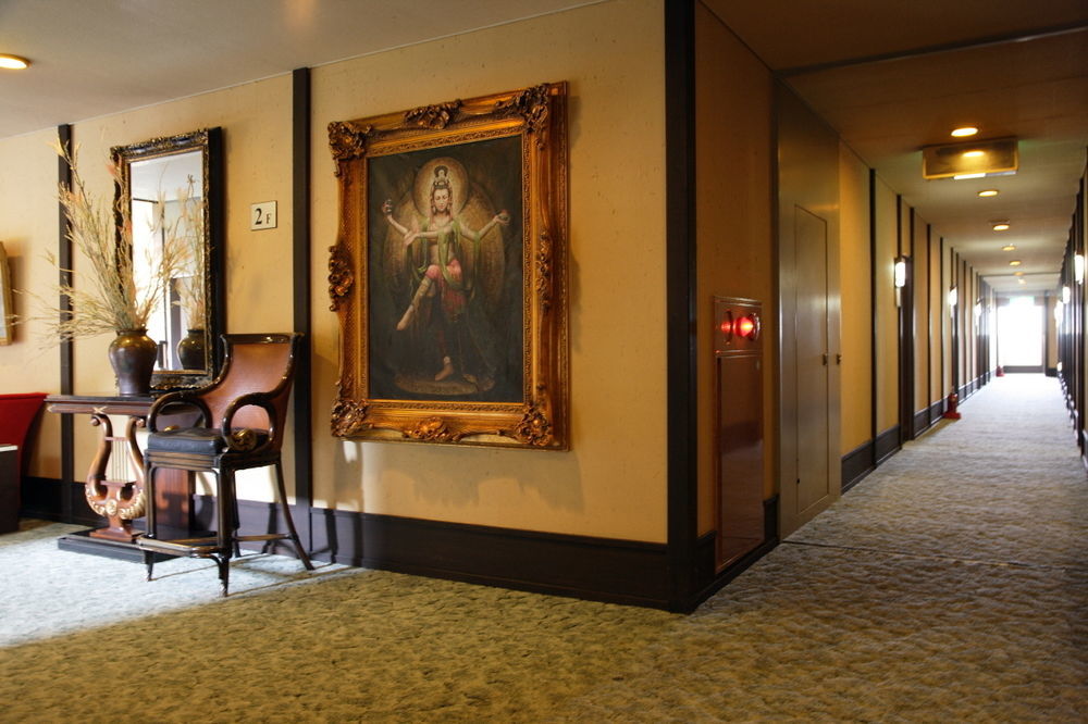 Awara Onsen Hot Spring Koubou Gurabaatei Hotel Bagian luar foto