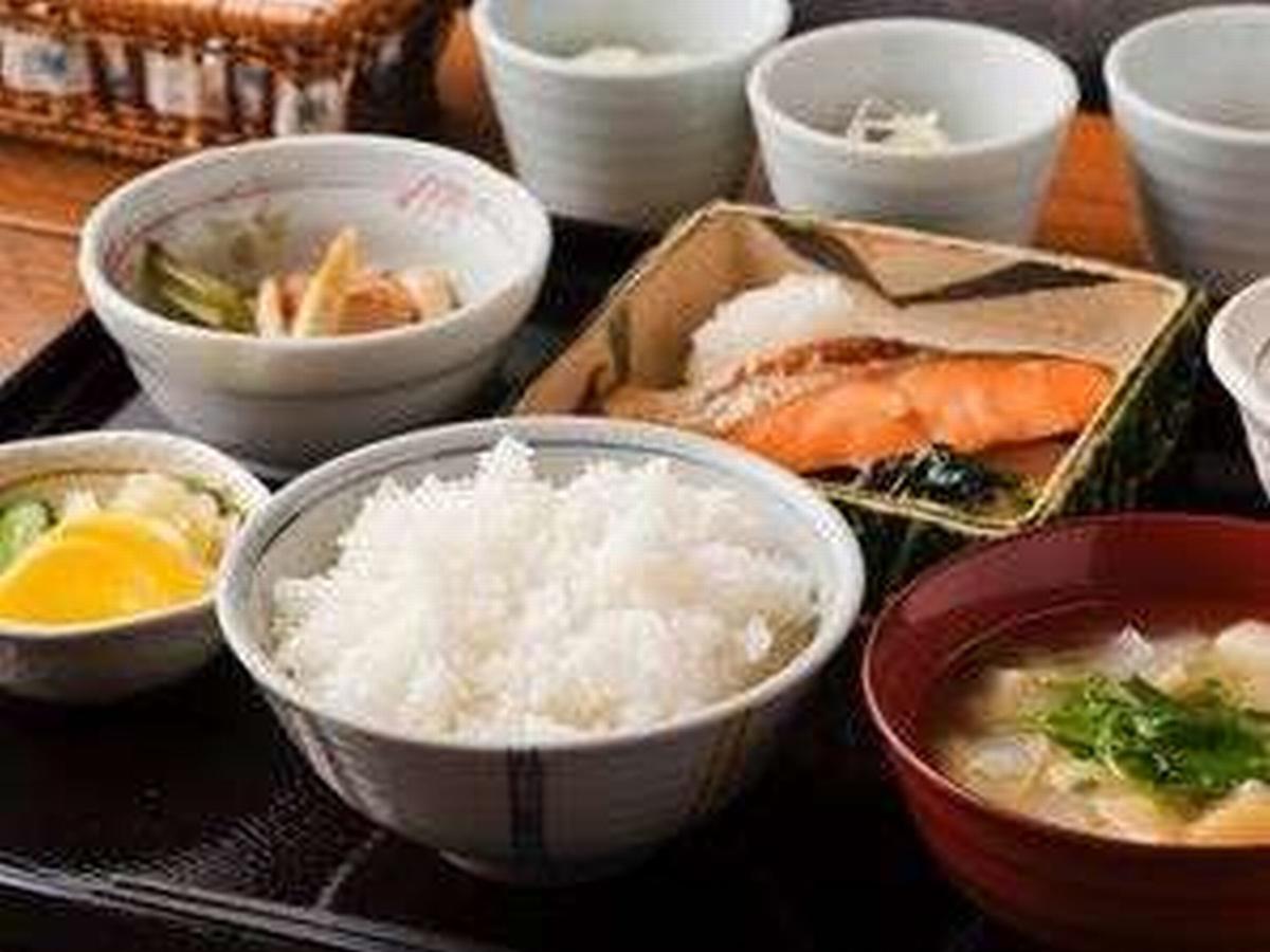 Awara Onsen Hot Spring Koubou Gurabaatei Hotel Bagian luar foto