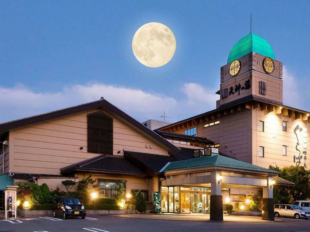 Awara Onsen Hot Spring Koubou Gurabaatei Hotel Bagian luar foto